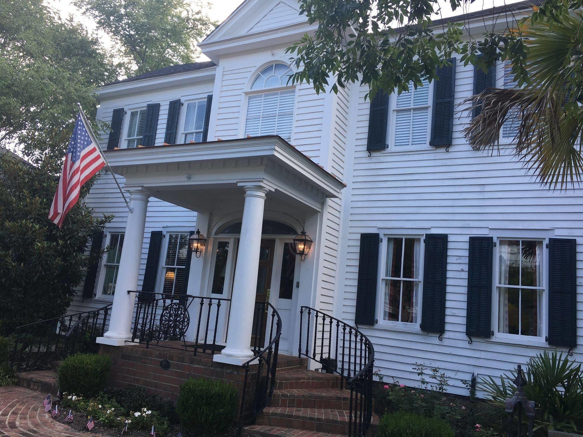 Carriage House Inn 에이켄 외부 사진